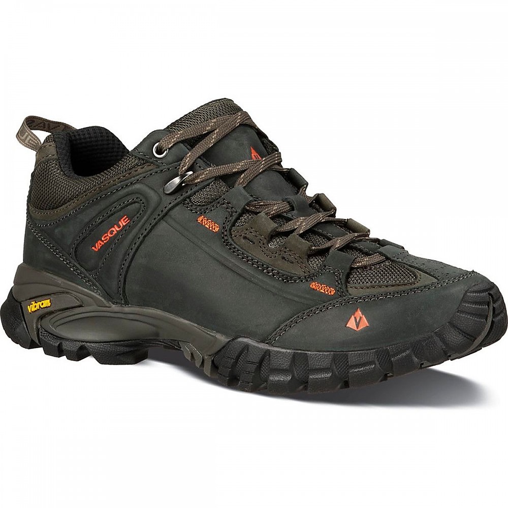 photo: Vasque Men's Mantra 2.0 trail shoe