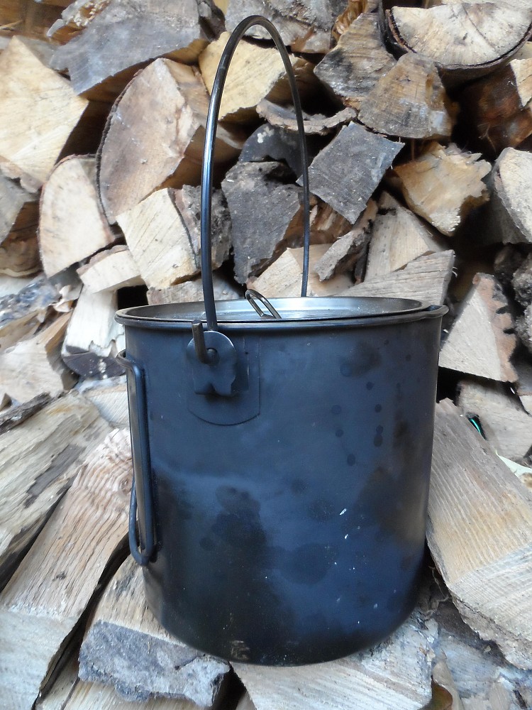 Pathfinder Bush Pot Stove / Estufa Camping para lata de alcohol –