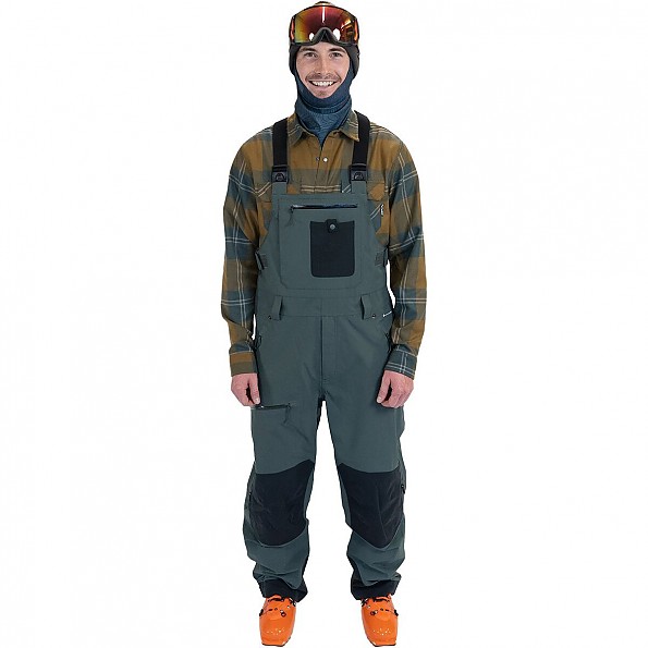 photo of a snowsport pant