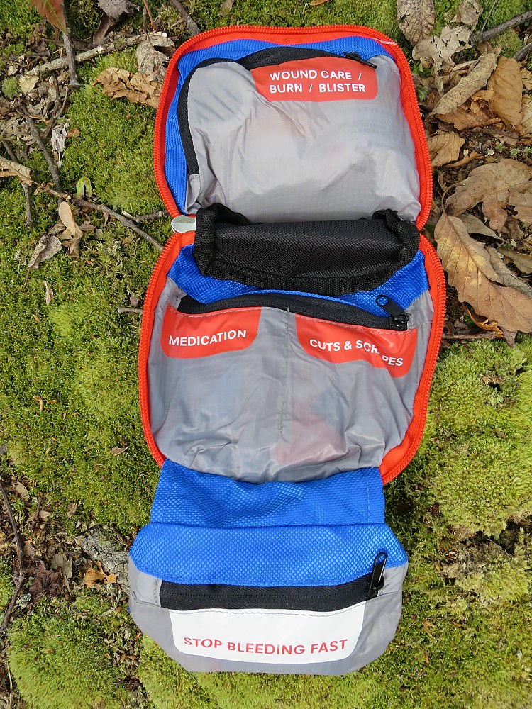 Adventure Medical Kits Mountain Series Hiker Medical Kit Reviews