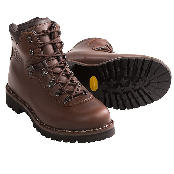 photo: Alico Summit backpacking boot