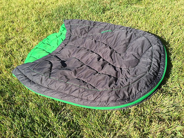 sleeping-bag-zipped.jpg