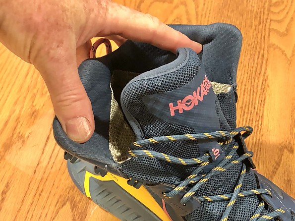 Hoka-TN13.jpg