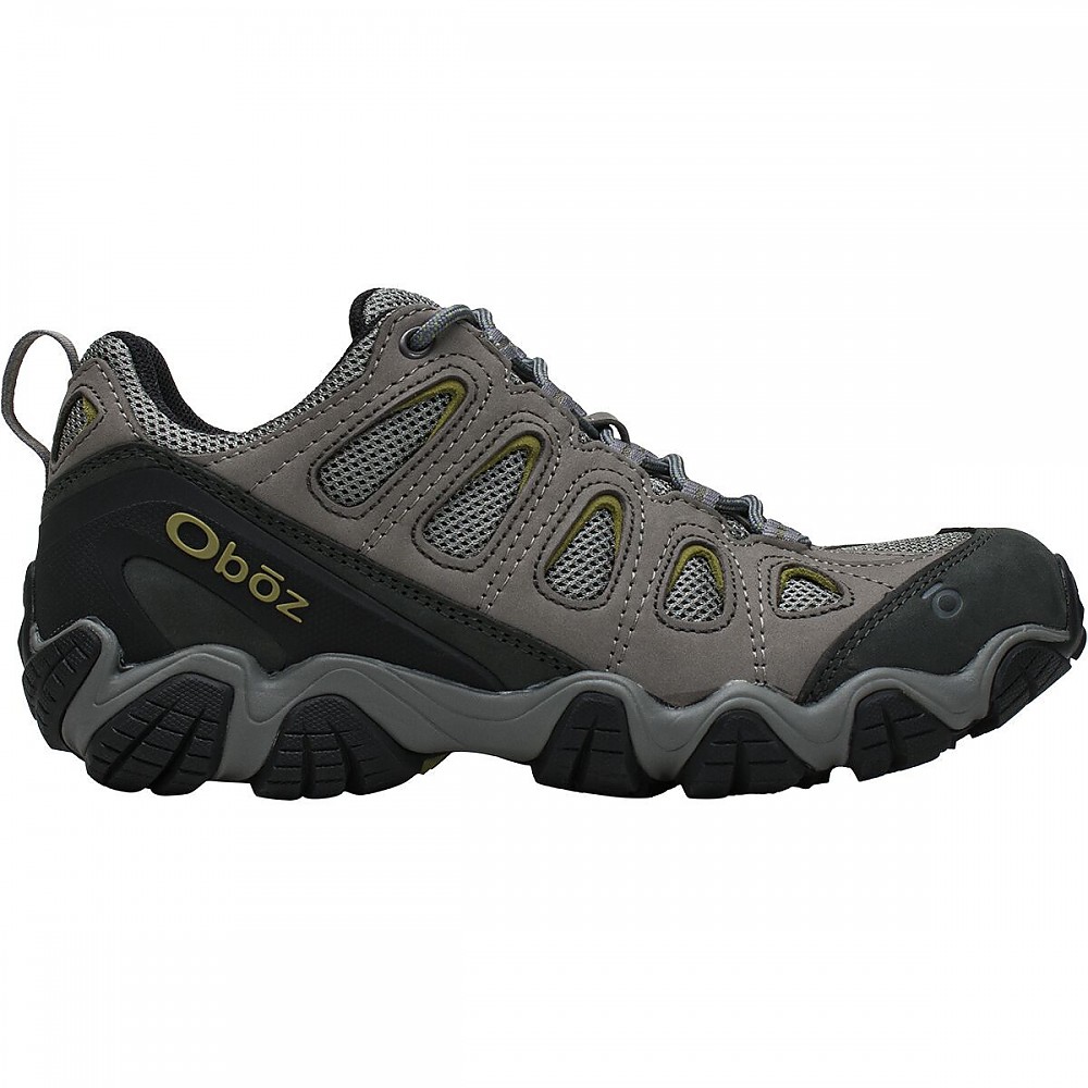 photo: Oboz Men's Sawtooth II Low trail shoe
