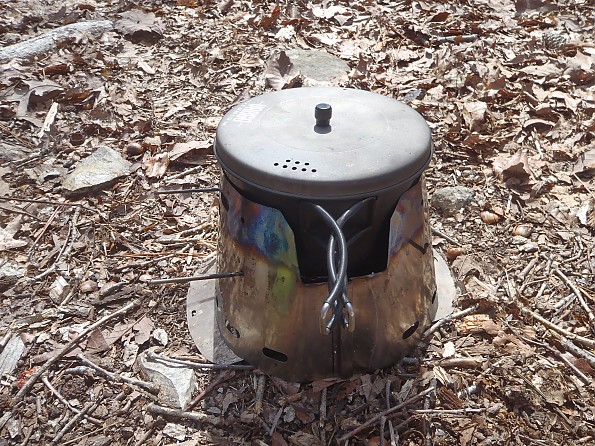 Carbon felt, rockwool, ceramic wool: which padding for kojin-style stoves?  - Backpacking Light