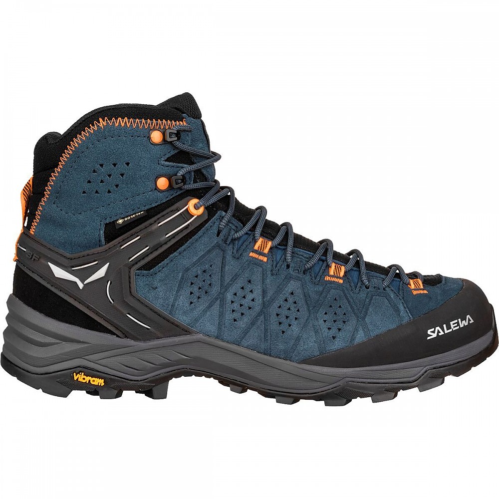 photo: Salewa Alp Trainer 2 Mid GTX hiking boot