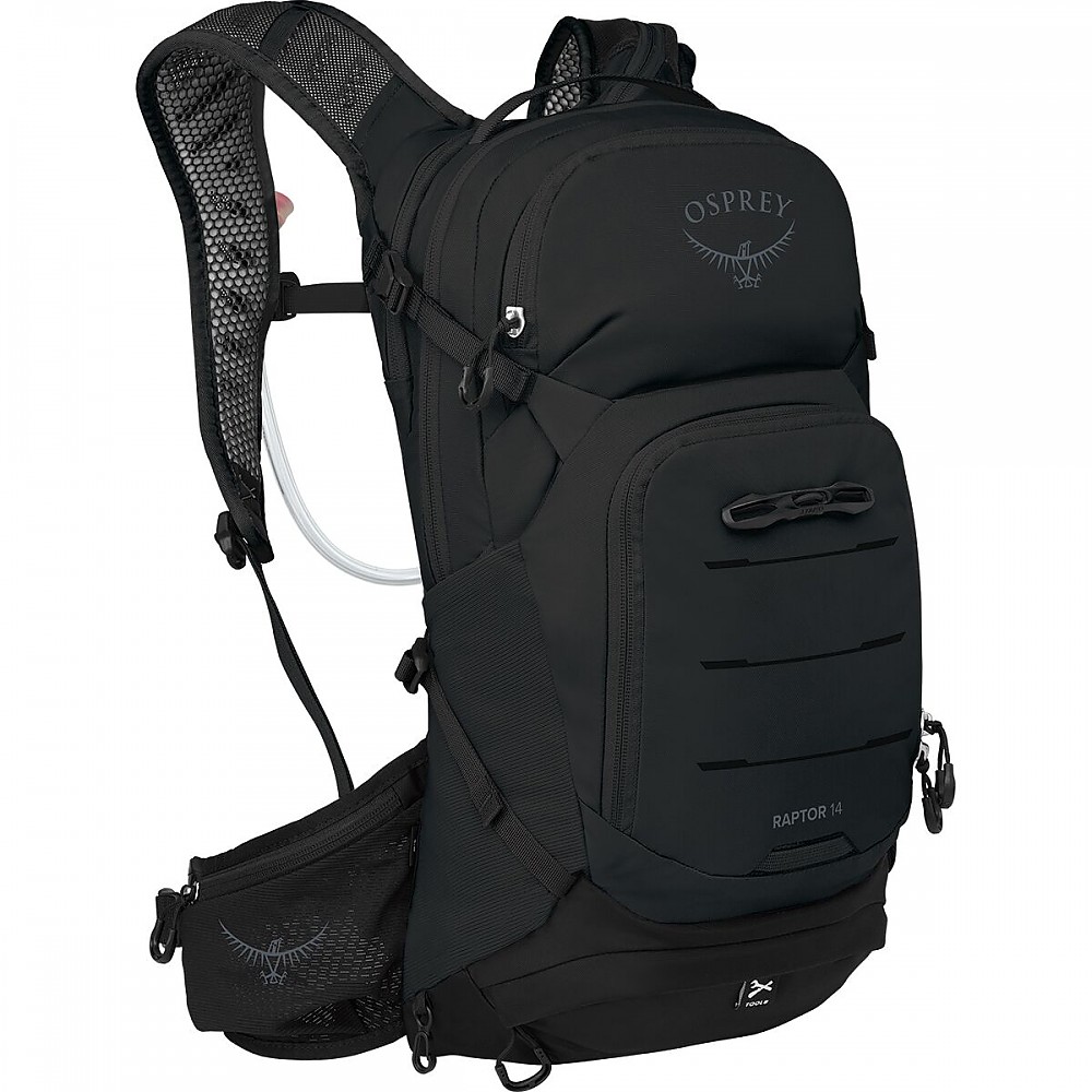 photo: Osprey Raptor 14 hydration pack