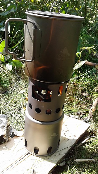 Toaks wood outlet stove