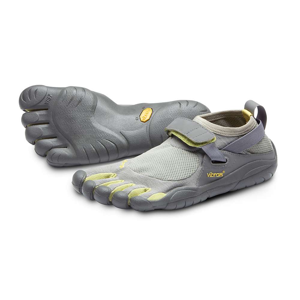 photo: Vibram FiveFingers KSO barefoot / minimal shoe