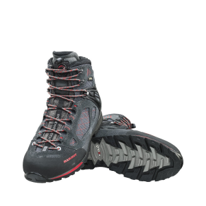 photo: Mammut Ridge High GTX hiking boot