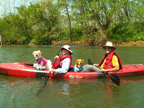 Kayak-family.jpg