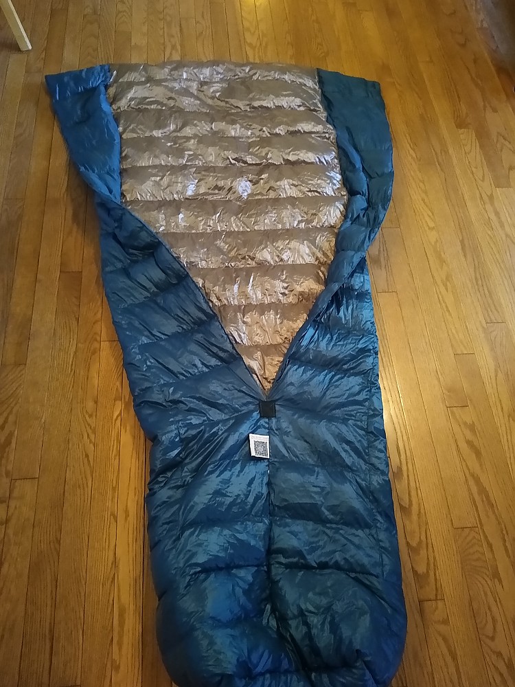 Hang Tight HeatSeeker Design Hammock Top Quilt Reviews Trailspace