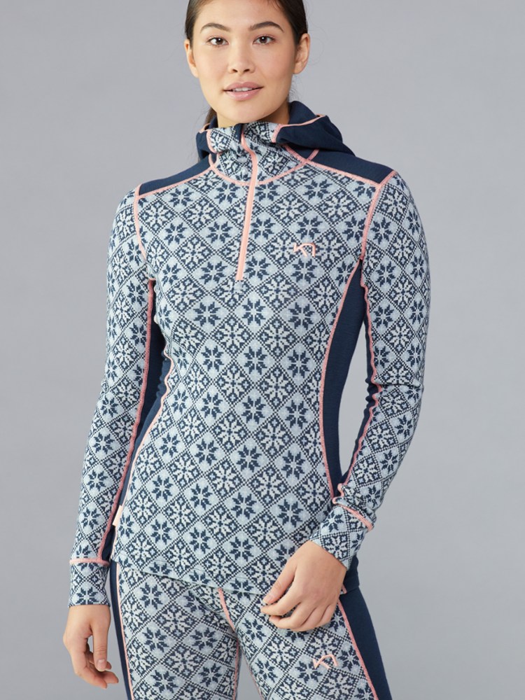 photo: Kari Traa Rose Hood base layer top