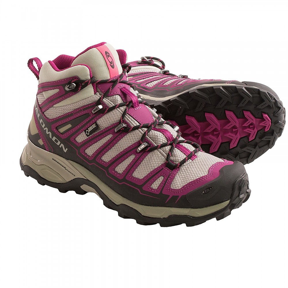 photo: Salomon X Ultra GTX Mid hiking boot
