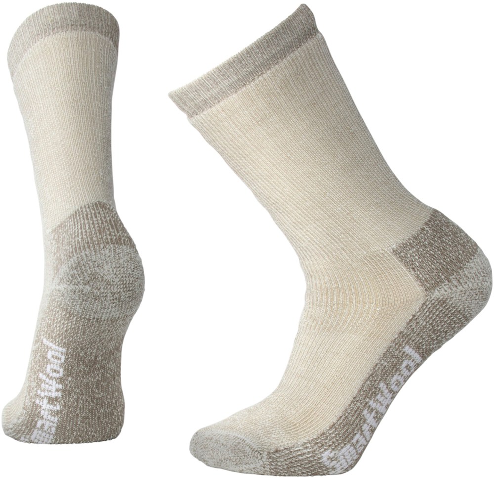 seamless socks for hiking boots