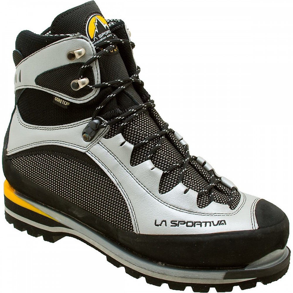 photo: La Sportiva Trango Extreme Evo Light GTX mountaineering boot