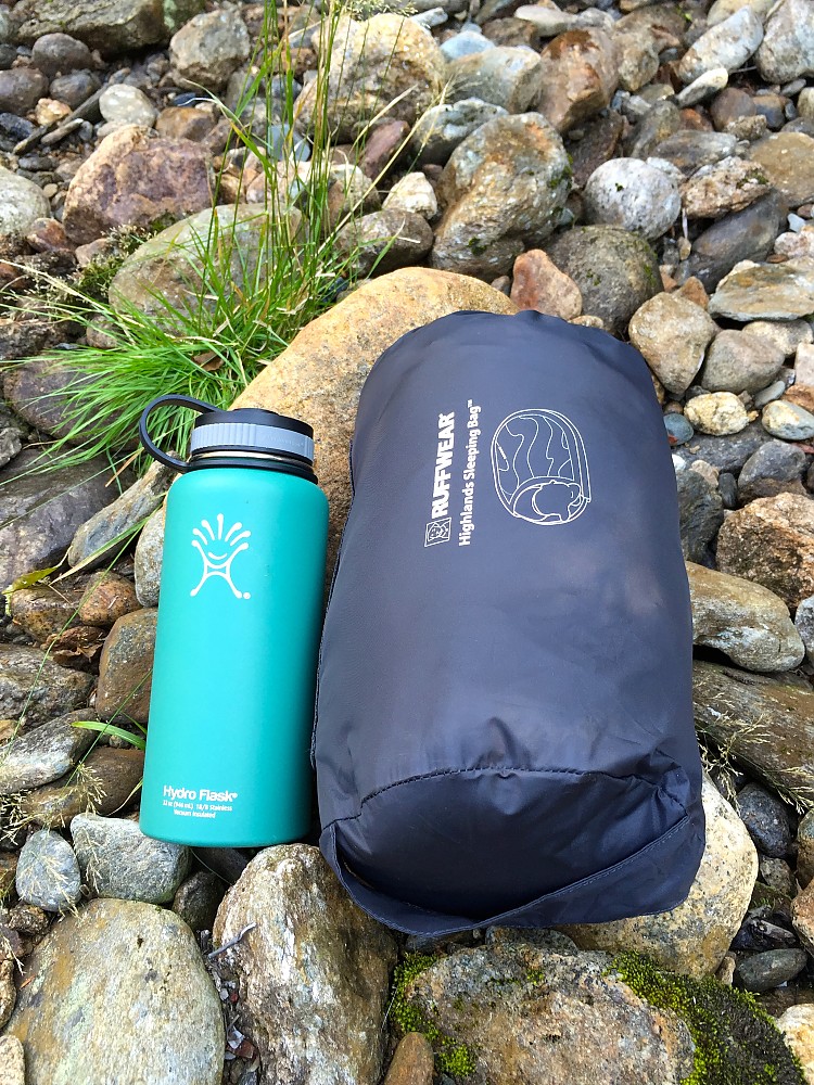 Ruffwear Highlands Sleeping Bag Reviews - Trailspace