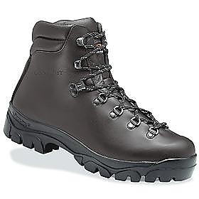 photo: Garmont Bronco Plus backpacking boot