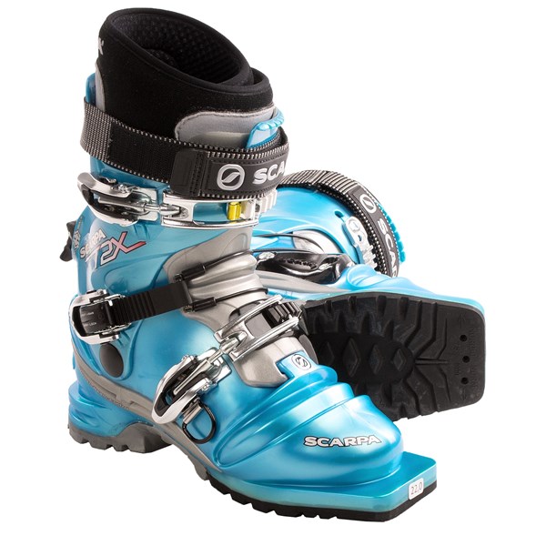 photo: Scarpa T2X telemark boot