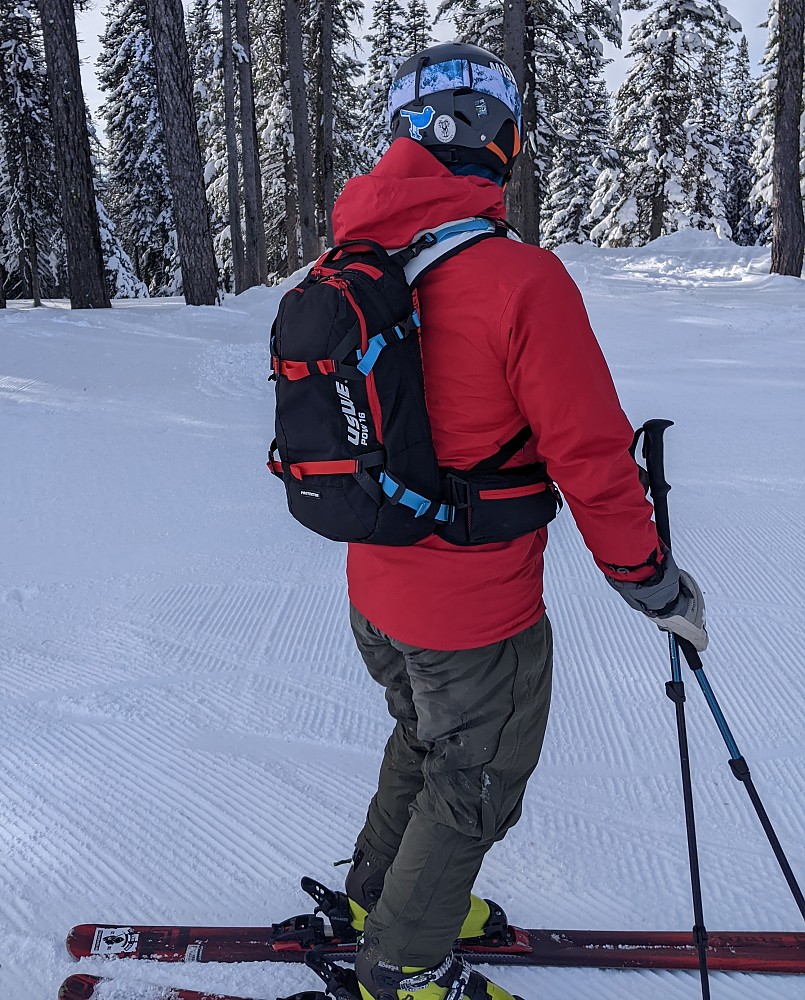 USWE Pow 16L, mochila de esquí y snowboard con protector de espalda, para  hombres y mujeres. Paquete de hidratación de nieve aislada con protección