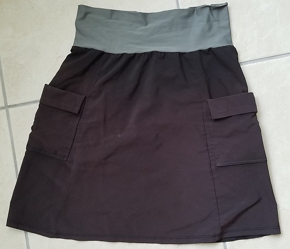 Review: Skirt Sports Tough Girl Skirt, Gemini Jacket - Catch Carri: Travel  Guides & Local Reviews