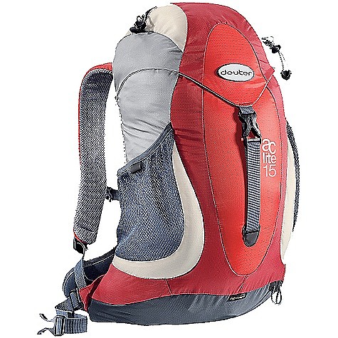 photo: Deuter AC Lite 15 daypack (under 35l)