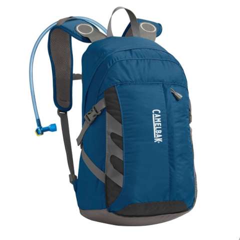 camelbak cloud walker review