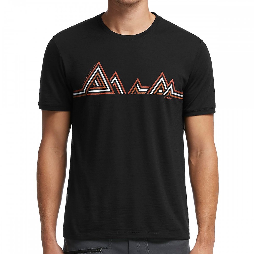 photo: Icebreaker Tech Lite Short Sleeve Crewe short sleeve performance top