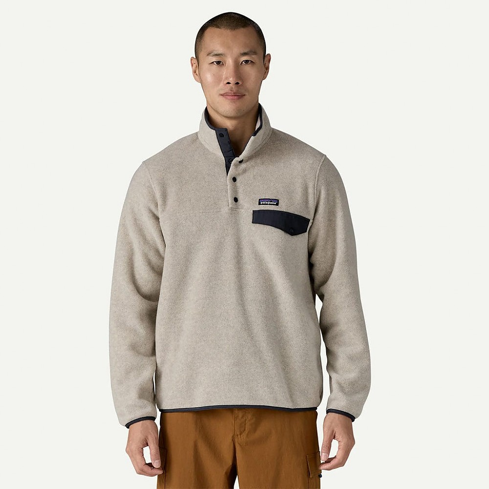photo: Patagonia Lightweight Synchilla Snap-T Pullover fleece jacket