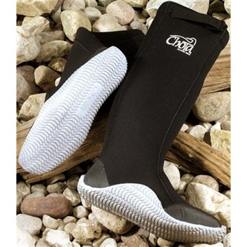 photo: Chota Mukluk Light water shoe