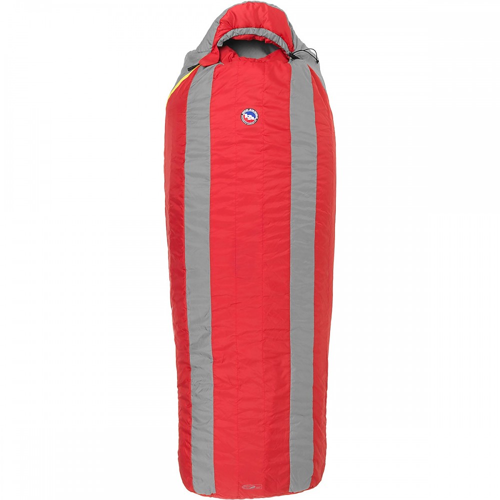 photo: Big Agnes Encampment 15° 3-season synthetic sleeping bag