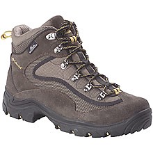 photo: Columbia Bonanza Peak hiking boot