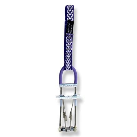 photo: Metolius Ultralight TCU camming device
