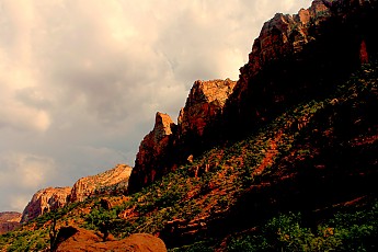 Zion-Cliffs.jpg