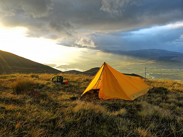tent1_easyHDR.jpg