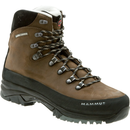 photo: Mammut Mt. Peak LTH backpacking boot