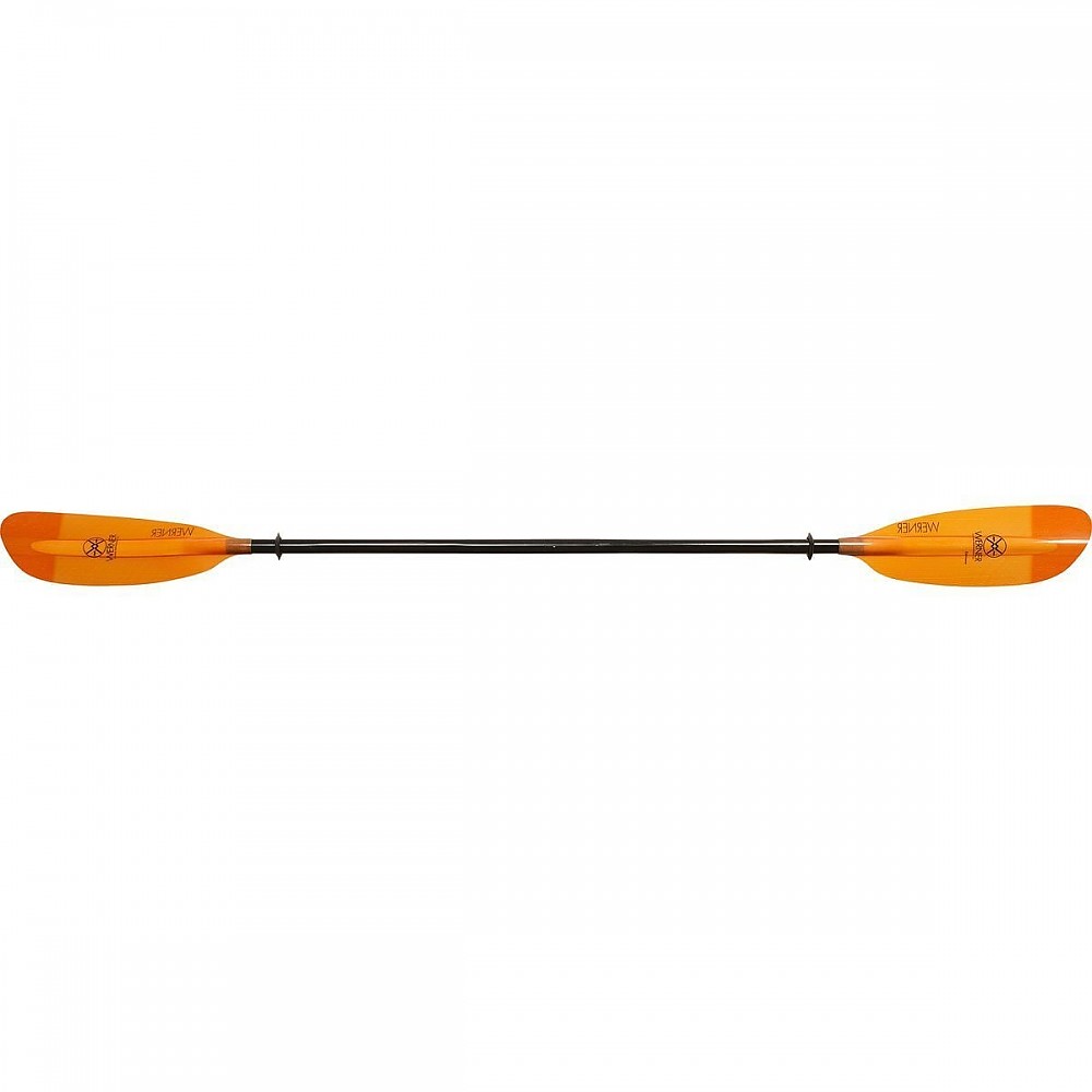 photo: Werner Camano kayak paddle