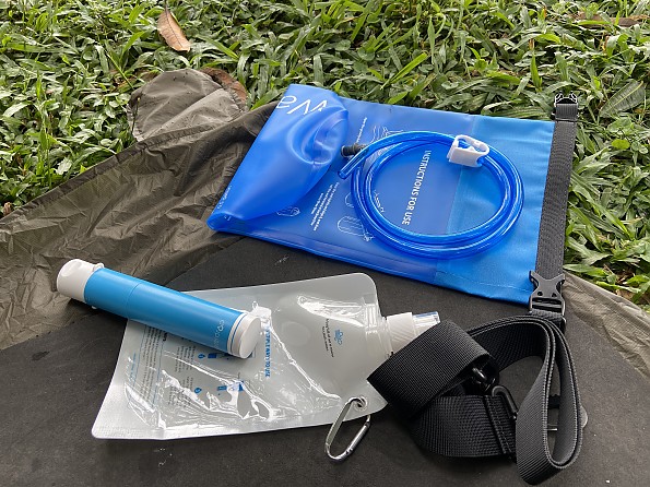 Shurex Gravity-Fed Water Bag for Sawyer Survival Water Filter Straw, 1.5  Gal Large Gravity Water Bladder Compatible with LifeStraw and Other Water  Filter Straw, Foldable, BPA-Free (6L)