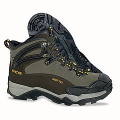photo: Nike Air Tumalo 2 hiking boot