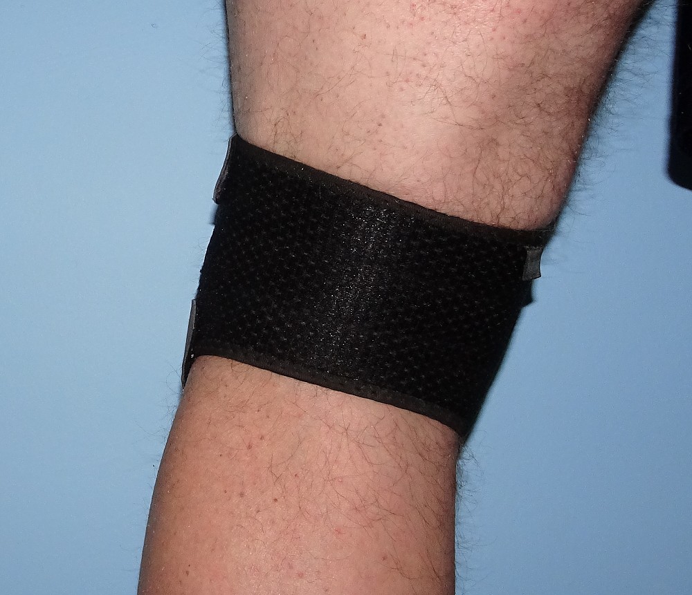 photo:   Futuro Dual Strap Knee Support safety gear