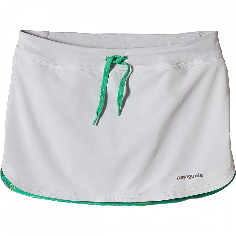 photo: Patagonia Nine Trails Skirt running skirt