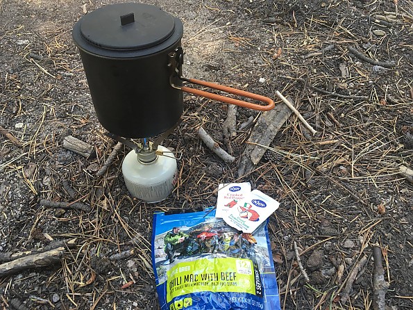GSI Outdoors Pinnacle Soloist Kit Da Cucina Per Campeggio Ed Escursionismo - Multicolore