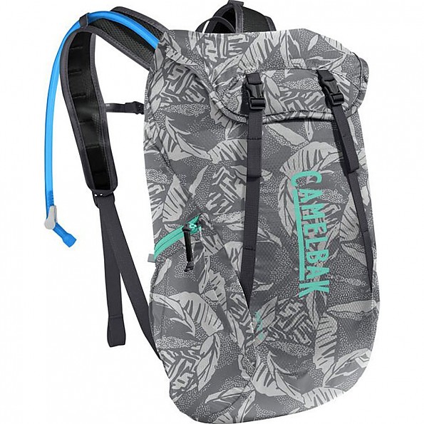 CamelBak Arete 18