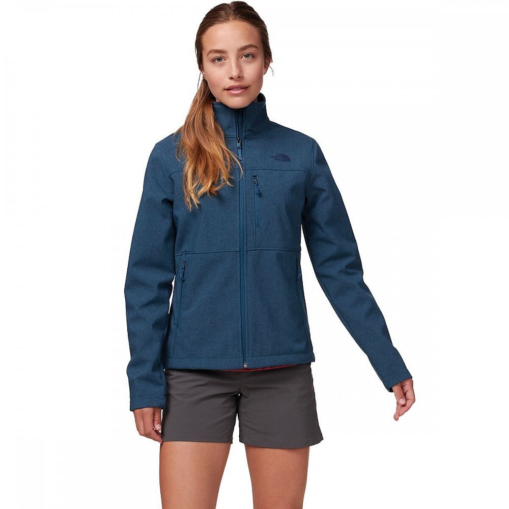 photo: The North Face Women's Apex Bionic Jacket soft shell jacket
