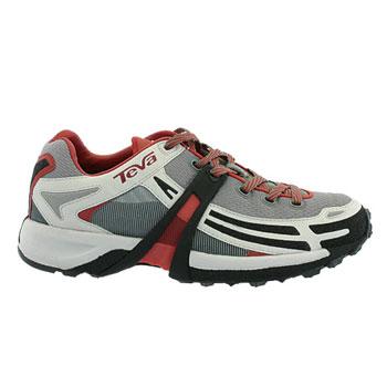 teva trail running shoes