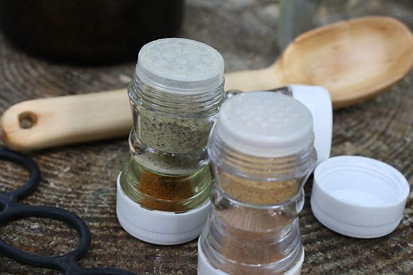 GSI SPICE MISSILE Review AND FILLING - Why I Don't Bring Salt - CAMPING  with 2 Spices ONLY! 