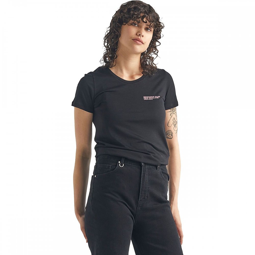 photo: Icebreaker Tech Lite Short Sleeve Low Crewe short sleeve performance top