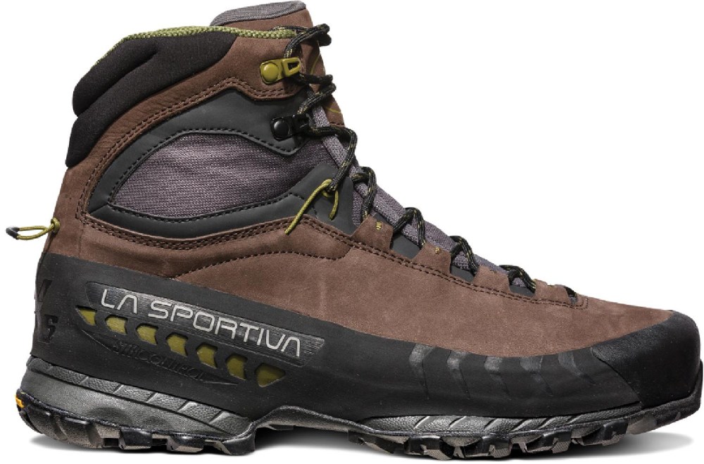 photo: La Sportiva TX5 GTX backpacking boot