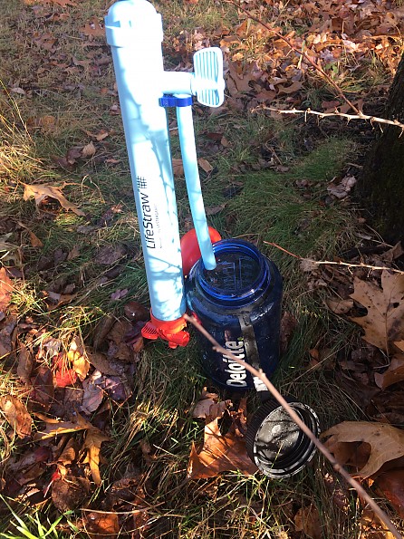 How effective is the Lifestraw? Lifestraw vs. muddy puddle