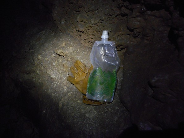 https://assets.trailspace.com/assets/7/5/b/3352411/Platypus-Bottle-3-.jpg